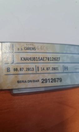 Kia Carens cena 32000 przebieg: 295000, rok produkcji 2013 z Słupsk małe 106